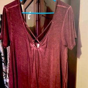 cute top from Buckle took tags off realized it was too big!! My loss ur gain